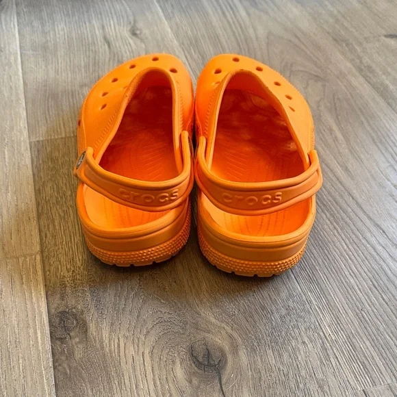 CROCS Kids Vibrant Orange Sandals - Picture 4 of 8